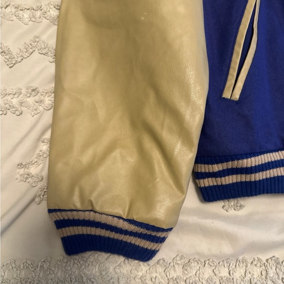 Vintage Starter Ole Miss Rebels Varsity Jacket
Blue Wool Tan Leather Size Large - Picture 4 of 9